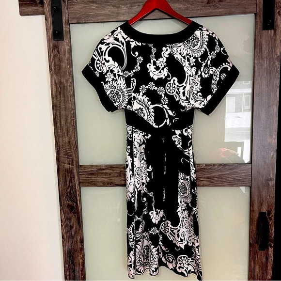 Vintage Bisou Bisou Kimono Style Dress with Empire Waist and Tie - Picture 3 of 3